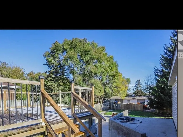 324 Briarhill Ave #MAIN — Photo 12