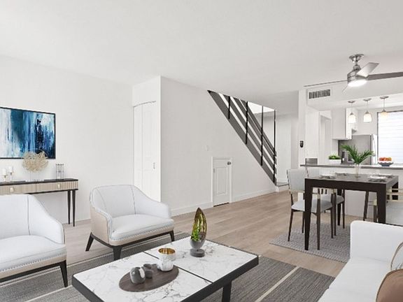 5th image of 712 S Fernwood St APT 1