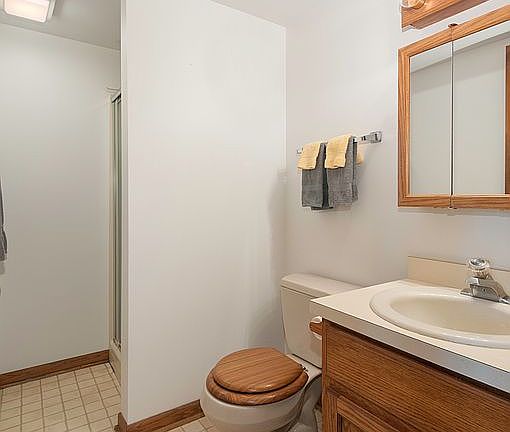 2nd image of 617 Johnson Ave