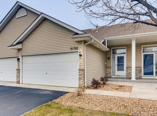 21752 Linden Way, Rogers, MN 55374