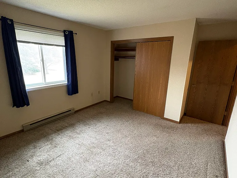 2208 Hanley Rd #6 — Photo 9