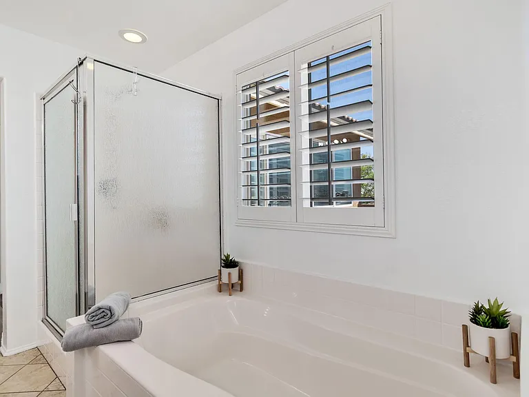 43073 Traccia Way — Photo 30