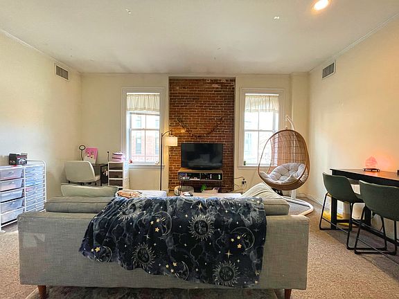 5th image of 4 Davis Ave APT 1A
