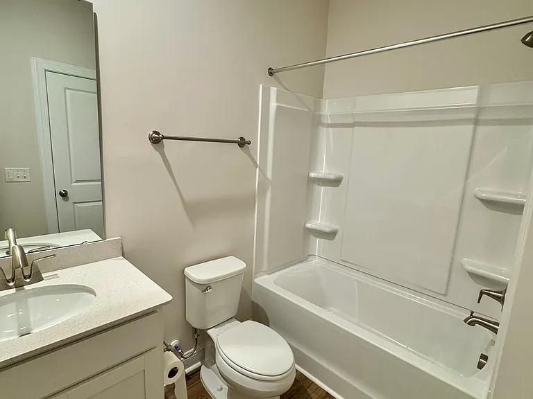 7473 Linda Vista Ln — Photo 9