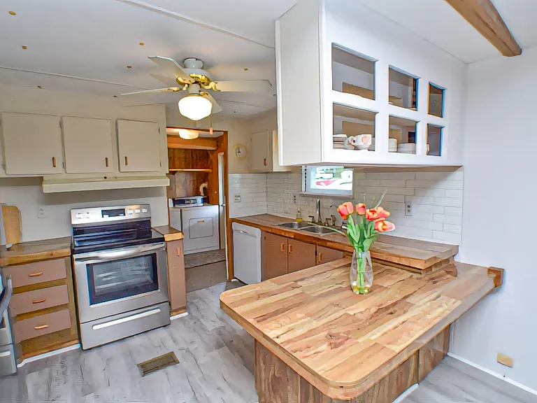 226 Treasure Beach Rd — Photo 21