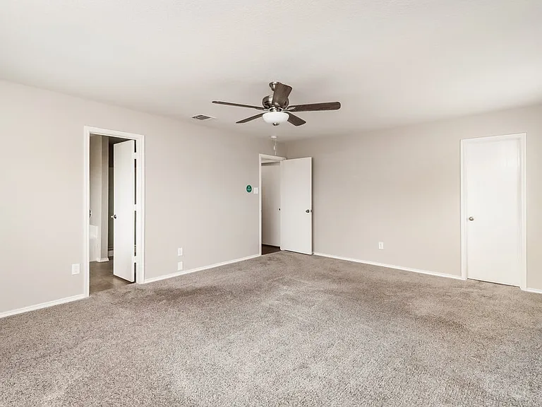 3424 Cayman Dr — Photo 13