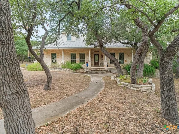 801 Rainbows End, Wimberley, TX 78676