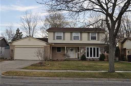 1st image of 3268 Bluett Dr