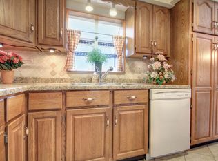 1901 Sangamon Dr, Champaign, IL 61821