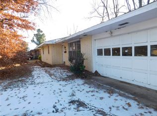 602 Dyer St, Springdale, AR 72762