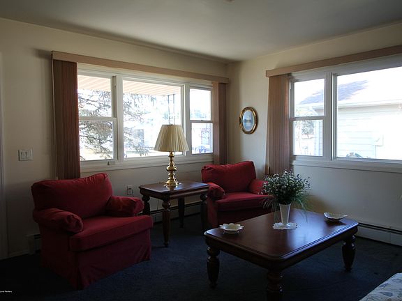 3rd image of 10 Pechanga St