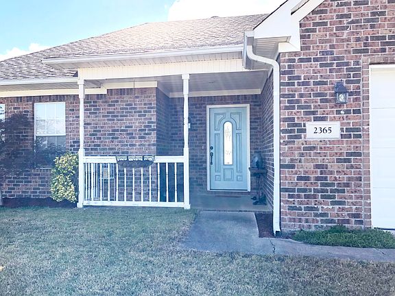 2nd image of 2365 Apple Blossom Ln