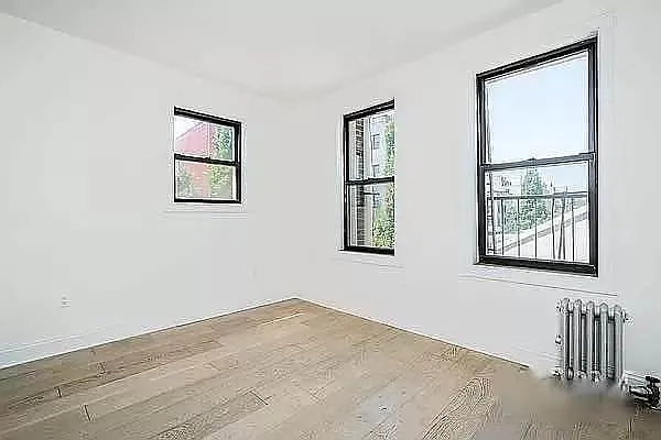 Rented by Corcoran | media 6