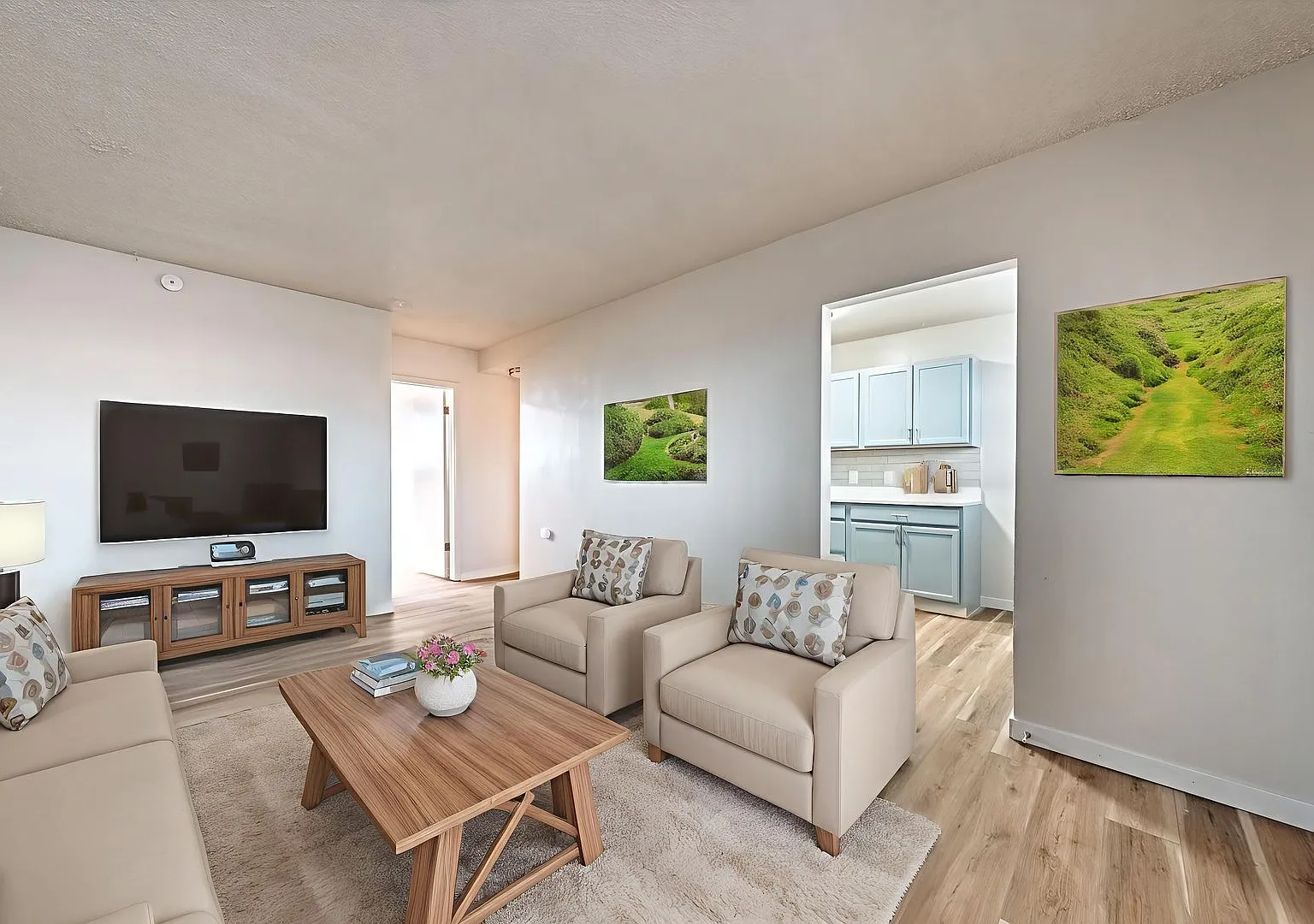 Cozy 1-Bedroom Apartment Available! | Utilities Included | Move-In Special: Get Half Off Your Fir... — Photo 1