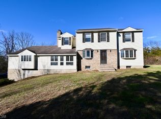 3 Roy Rd, Newton, NJ 07860
