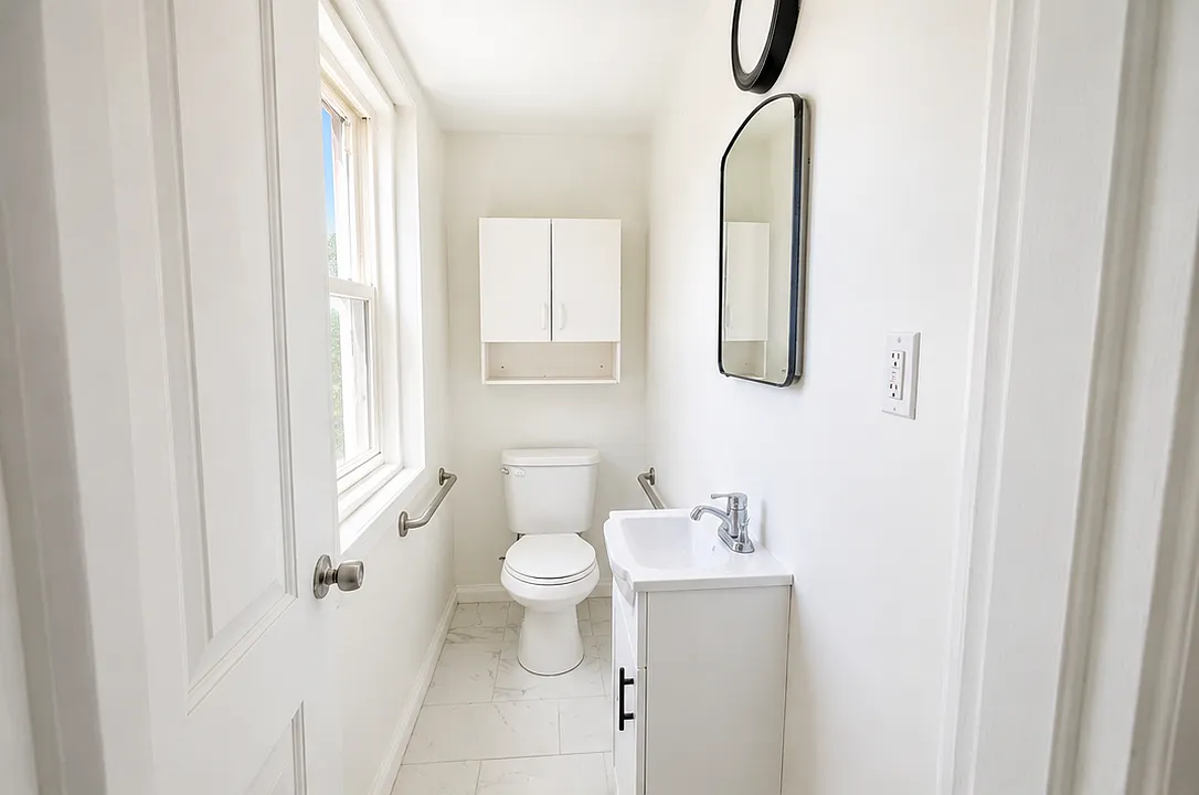 6 bed, 1537 sqft, $7,500 — Photo 3