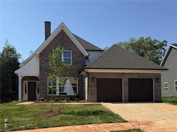 282 Morning Star Dr, Advance, NC 27006