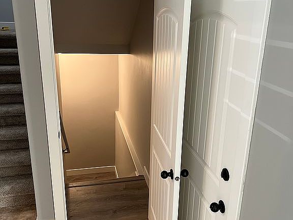 4th image of 1263 N Willowbrook Ln