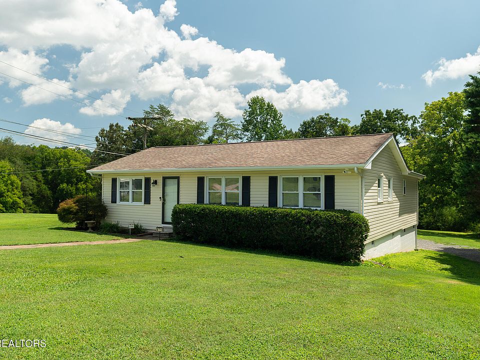 1st image of 8718 Gleason Dr