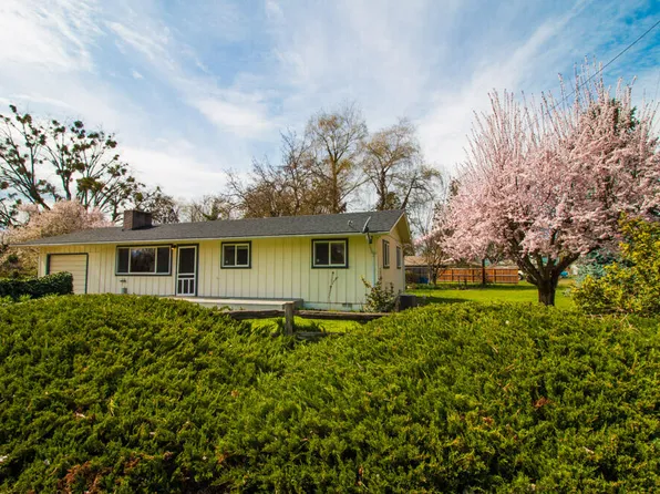 4025 Sunland Ave, Central Pt, OR 97502