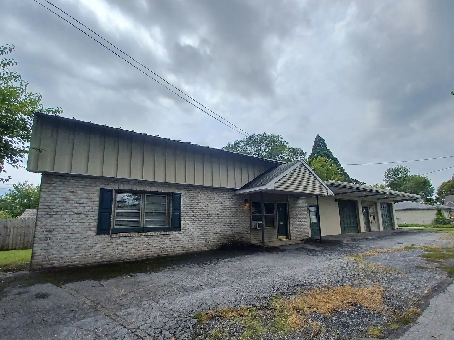1 bed, 1000 sqft, $1,600 — Photo 1
