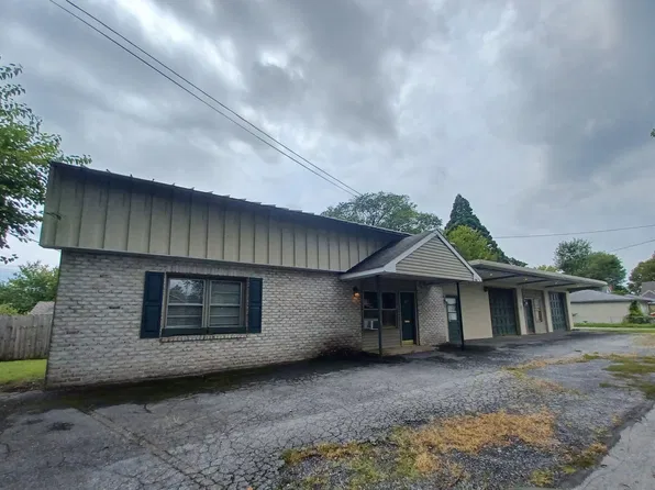 245 7th Ave #1, Carlisle, PA 17013