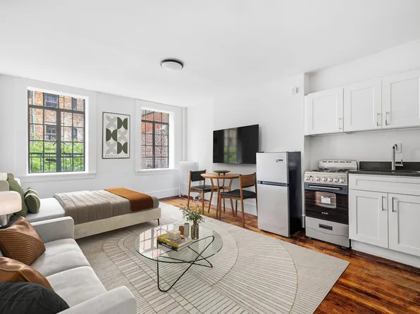 323 West 4th Street image 1 of 12