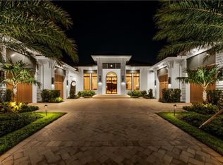 6958 Verde Way, Naples, FL 34108