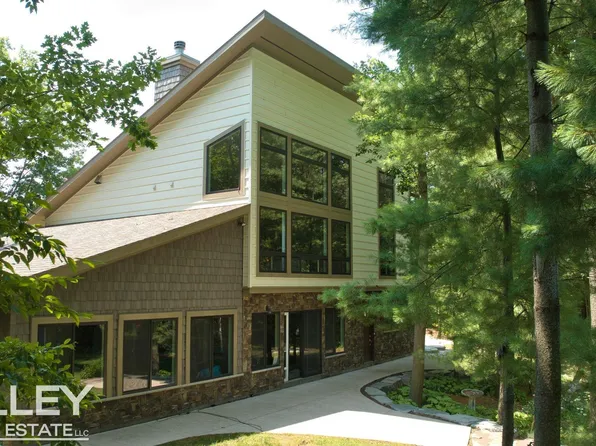 7474 Kochville Rd, Freeland, MI 48623