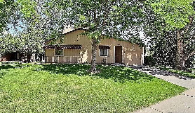 1st image of 909 Conifer Ct #1A