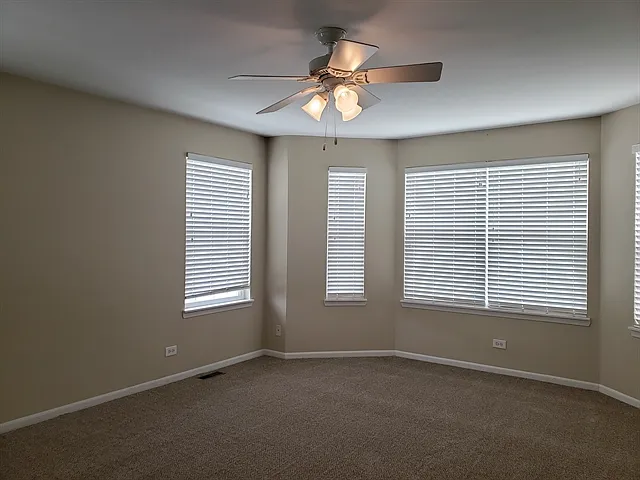 2108 Primrose Dr — Photo 10