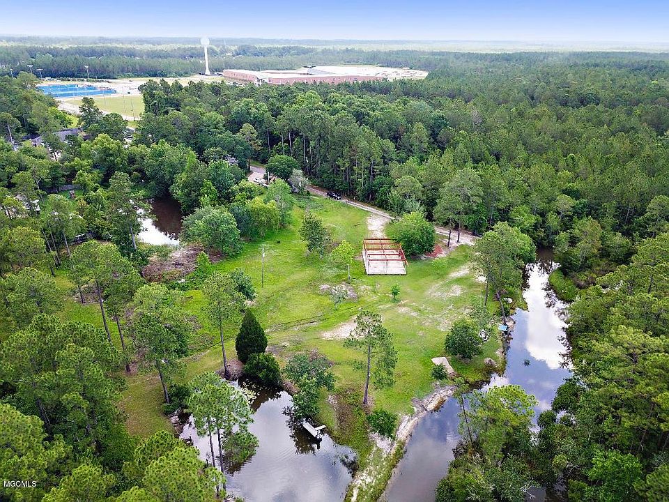 1st image of 6501 Twin Bayou Dr