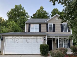 121 Kinnley Ct, Greensboro, NC 27455