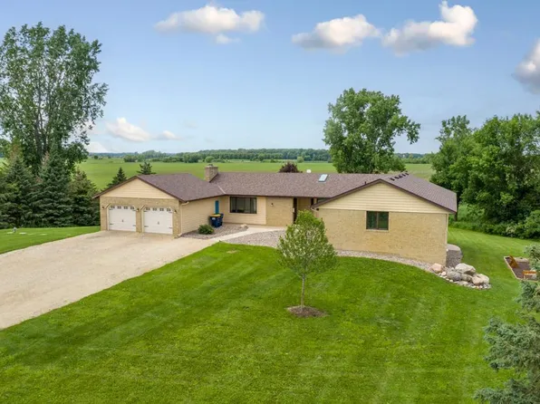 7125 320th St W, Northfield, MN 55057