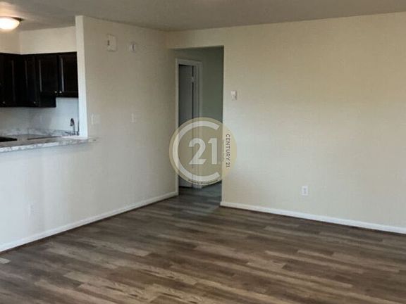 3rd image of 1111 Hugo St APT C