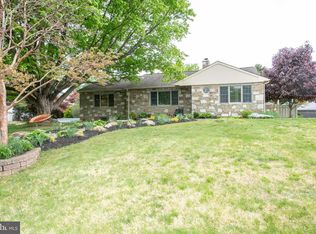 1259 Glenbrook Rd, Huntingdon Valley, PA 19006