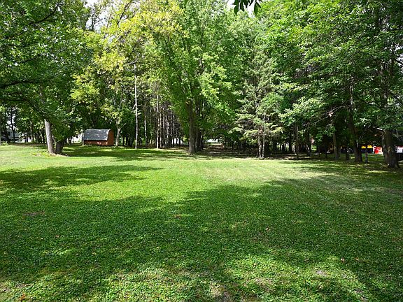 5th image of Tamarac Cir