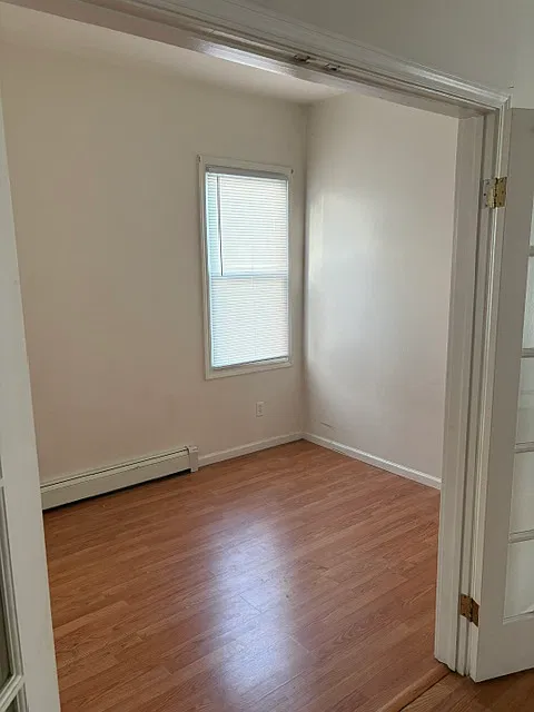 2 bed, 924 sqft, $1,200 — Photo 2
