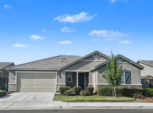 3597 Hawks Peak Dr, Madera, CA 93637