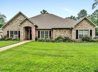 1642 Old Oak Dr, Tyler, TX 75703