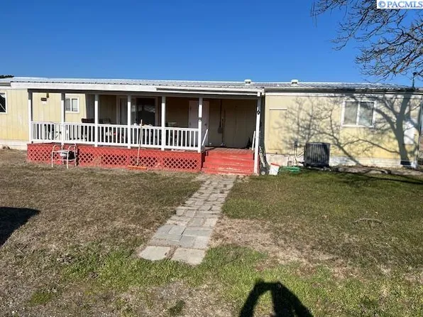 163201 W Apricot Rd, Prosser, WA 99350