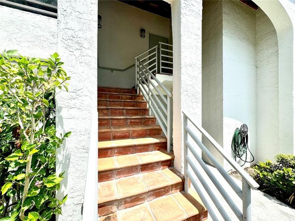 3553 Magellan Cir APT 318-1