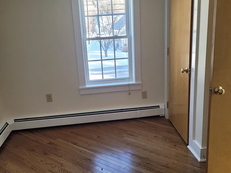 160 Bank Street Ext — Photo 8