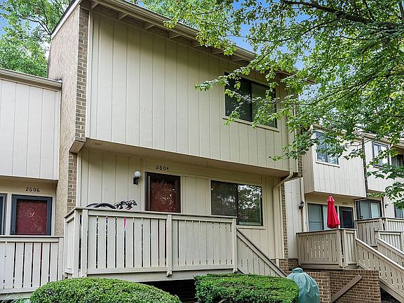 2nd image of 2604 Glengyle Dr #120