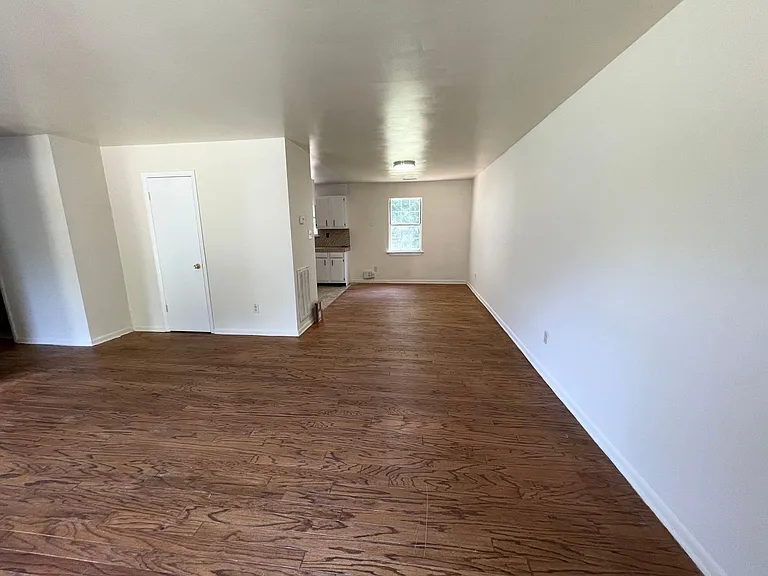 9237 Lost Forest Dr — Photo 5