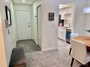 14630 NE 32nd St APT E16, Bellevue, WA 98007