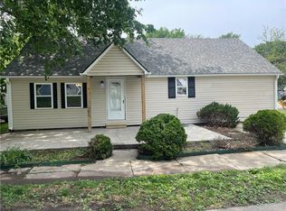 110 S Fulton St, Butler, MO 64730