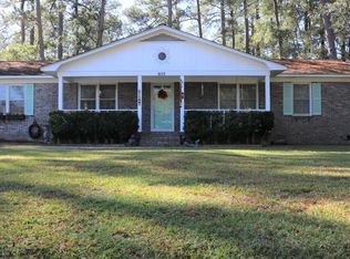 405 Azalea Dr, Walterboro, SC 29488
