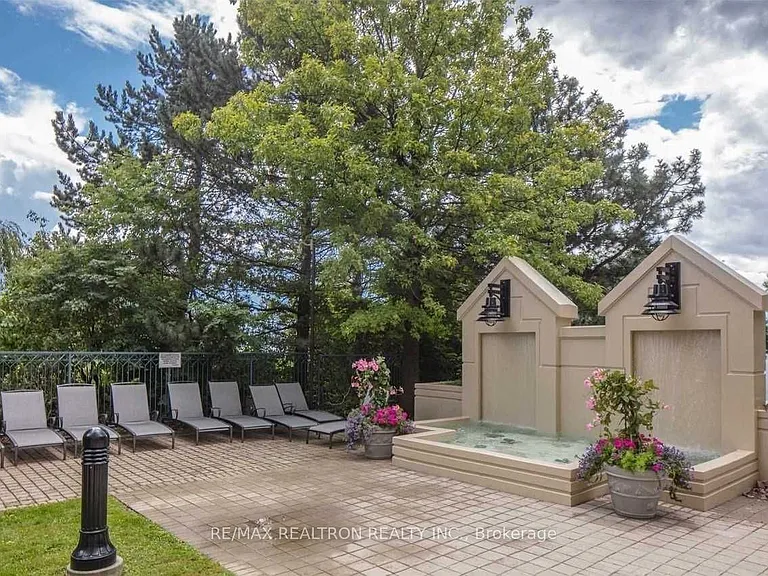 1 Palace Pier Ct #3511 — Photo 32
