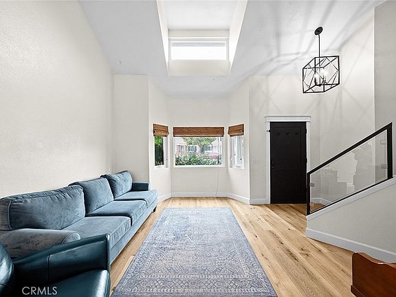 5th image of 12259 Mint Ct